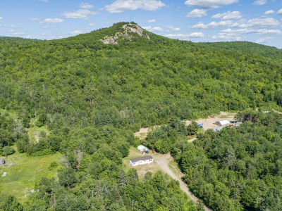 5 Chick Hill Rd Clifton, ME 04428