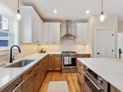 19 Forest Glen Ln Topsham, ME 04086