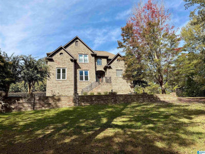 306 Hickory Valley Rd Trussville, AL 35173