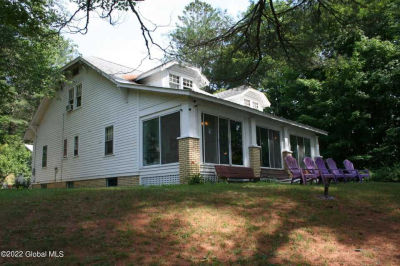 635 Old State Road, Northville, NY, USA