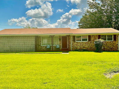 710 N High St Tuscumbia, AL 35674