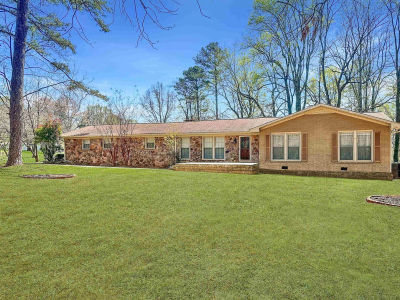 298 Meridianville Rd Meridianville, AL 35759