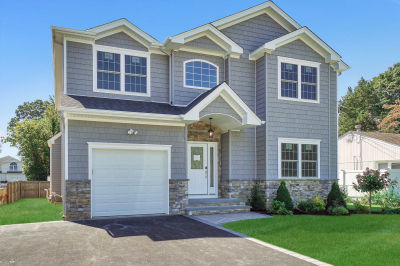 229 Grant Street, Massapequa Park, NY, USA