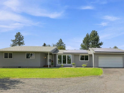 633 N Grant St Medical Lake, WA 99022