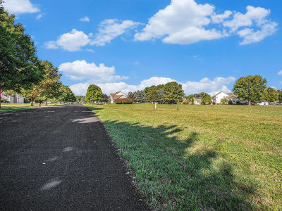 908 Maple Meadows Ave Vicksburg, MI 49097