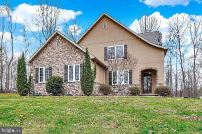 558 Rockey Rd Red Lion, PA 17356