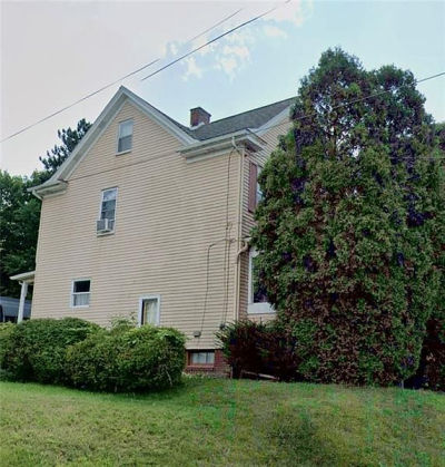 306 Locust St Ambridge, PA 15003