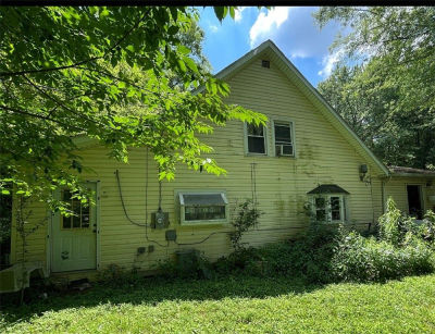 383 Walbridge Rd Erie, PA 16511