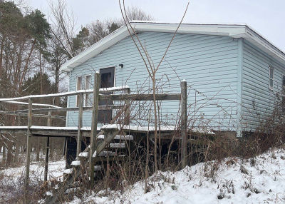 140 Staff Rd Slippery Rock, PA 16057