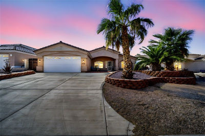 2068 E Desert Lakes Dr Fort Mohave, AZ 86426