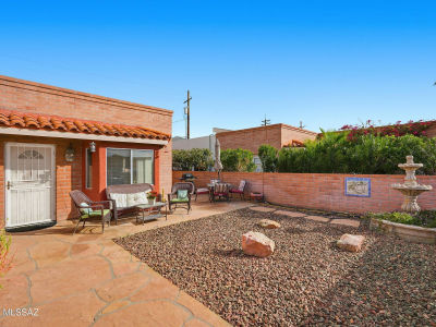 190 W Greer Ln Tucson, AZ 85704