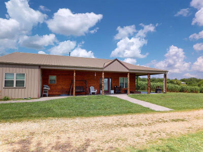 30659 Harding Rd Green Ridge, MO 65332