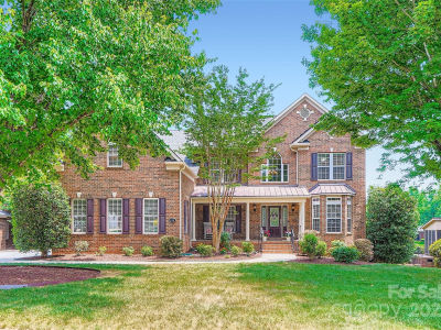 844 Clonmel Dr Matthews, NC 28104