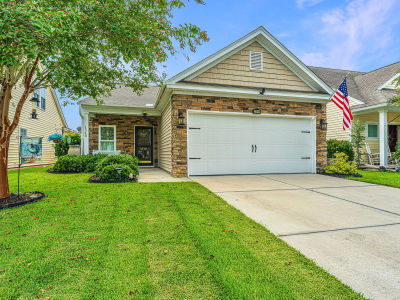 1548 Oldenburg Dr Awendaw, SC 29429