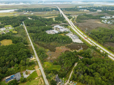 1054 Saint Thomas Island Dr Wando, SC 29492