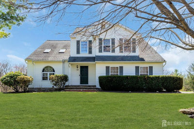 52 Zeller Dr Somerset, NJ 08873