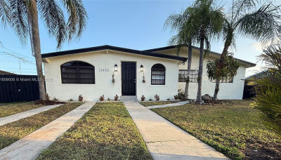 12455 SW 187th Ter Miami, FL 33177