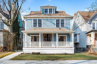 7873 Van Dyke Pl Detroit, MI 48214