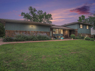 236 Drees Dr Yankton, SD 57078