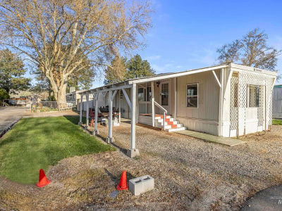 1508 E Main St TRAILER 42 Emmett, ID 83617