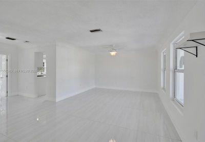 8436 Southampton Dr Miramar, FL 33025