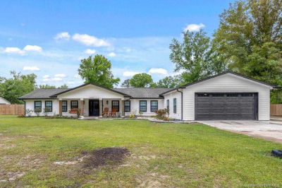 1055 Beau Avenue, Lake Charles, LA, USA