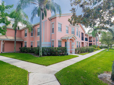 168 SW Peacock Blvd APT 35-103 Port Saint Lucie, FL 34986