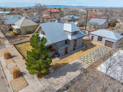 406 11th St Carrizozo, NM 88301