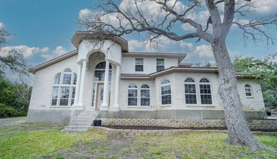 900 Wayside Drive, Wimberley, TX, USA