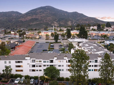 6960 Hyde Park Dr Unit 12 San Diego, CA 92119