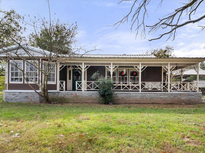 856 SE County Road 3048d Corsicana, TX 75109