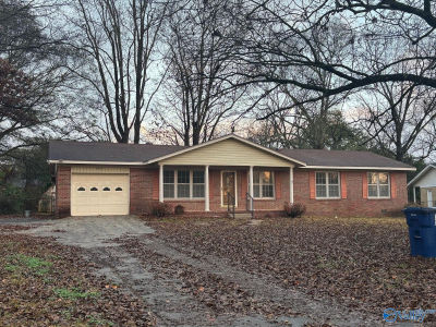 10005 Lily Flagg Cir SE Huntsville, AL 35803