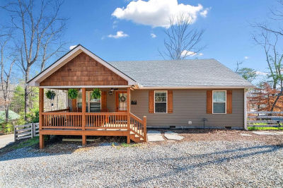 159 Seneca Way Ellijay, GA 30540