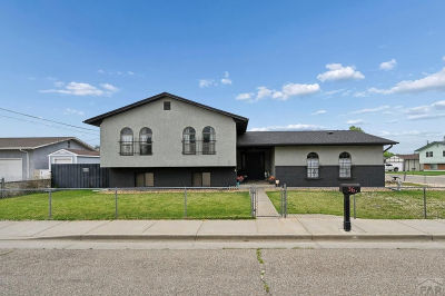 36 Wheatridge Dr Pueblo, CO 81005