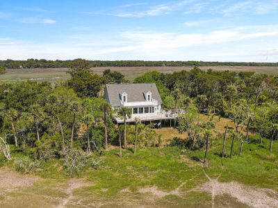 200 Little Horse Island Dr Saint Helena Island, SC 29920