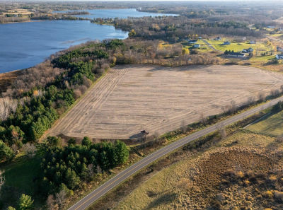 48 Anchor Ave Stanchfield, MN 55080