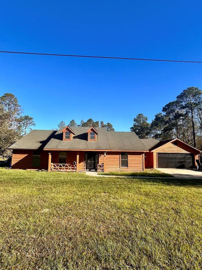 153 Golden Ln Douglas, GA 31535