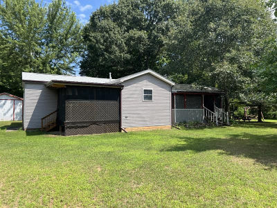 2965 Pointe Aux Barques Rd Port Austin, MI 48467