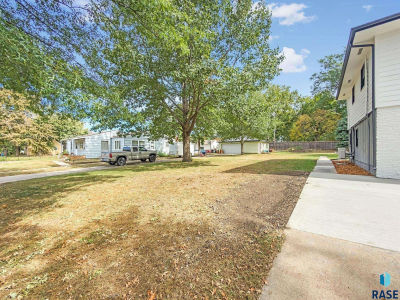 1316 N Williams Ave Sioux Falls, SD 57104