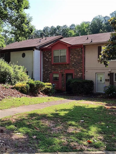 615 Garden Walk Dr Stone Mountain, GA 30083