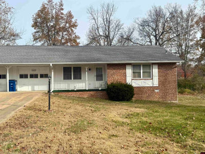 1113 Meadowbrook Dr Mountain Home, AR 72653