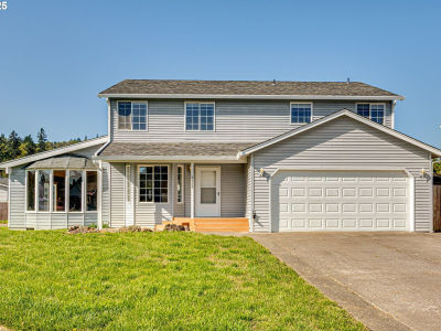 1945 Blacktail Ln Woodland, WA 98674