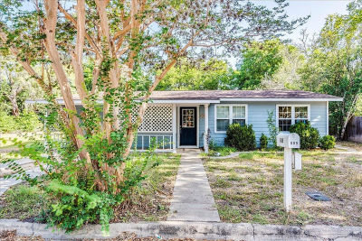 609 Cottonwood St Lockhart, TX 78644