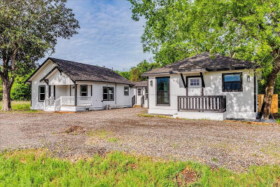 112 Gazley St Smithville, TX 78957