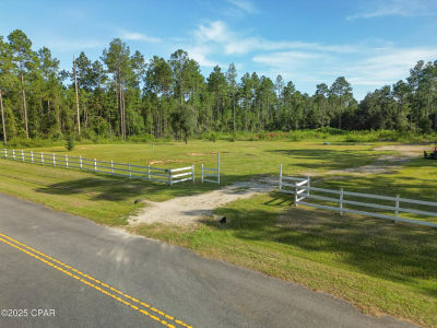 4477 Cypress Crossing Rd Vernon, FL 32462