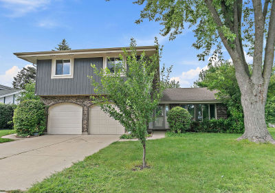 1126 Tiverton Ct Schaumburg, IL 60193