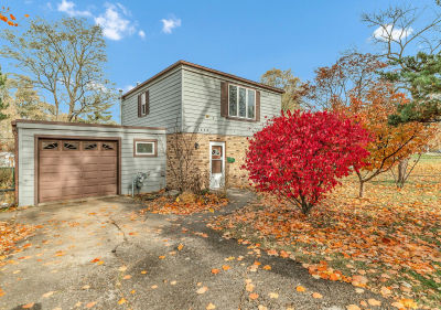 1623 Sawyer Ave Glen Ellyn, IL 60137