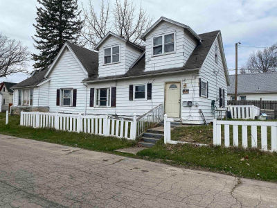 824 S Penn St Muncie, IN 47302