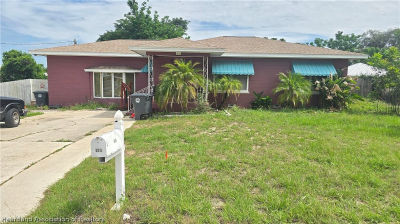 311 E Walnut St Avon Park, FL 33825