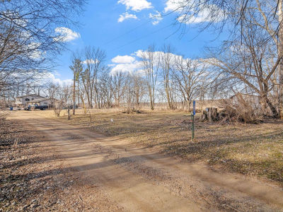 19555 Erie Dr Burtrum, MN 56318